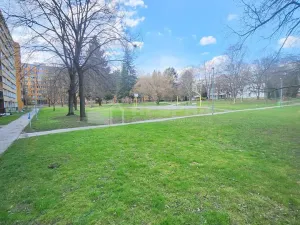 Pronájem bytu 1+kk, Praha - Prosek, Veltruská, 36 m2