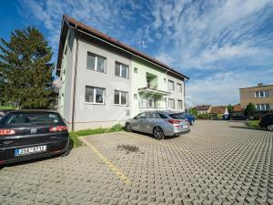 Prodej bytu 2+1, Tismice, 47 m2