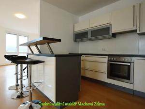 Pronájem bytu 3+kk, Praha - Modřany, U Domu služeb, 223 m2