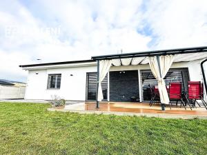 Prodej rodinného domu, Dubí, Na Barborce, 147 m2