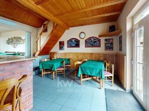 Prodej ubytování, Babice, Sportovní, 2930 m2