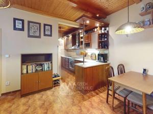 Prodej ubytování, Babice, Sportovní, 2930 m2