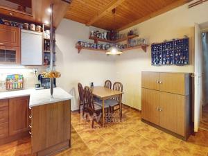 Prodej ubytování, Babice, Sportovní, 2930 m2