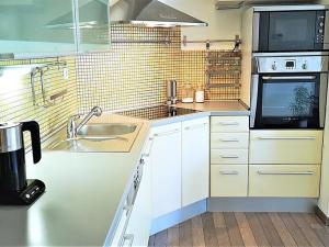 Prodej bytu 3+kk, Chýně, Borová, 75 m2
