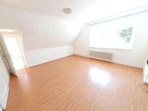 Pronájem rodinného domu, Praha - Záběhlice, Severní II, 200 m2
