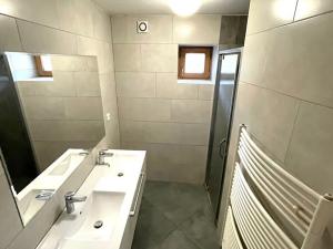 Pronájem bytu 2+1, Praha - Písnice, Ladislava Coňka, 84 m2
