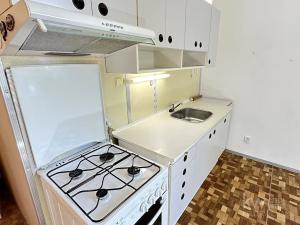 Pronájem bytu 3+1, Nová Paka, K Hájku, 67 m2