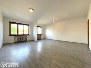 Pronájem bytu 1+1, Hronov, Husova, 64 m2