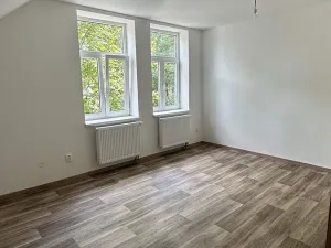 Pronájem bytu 1+1, Liberec, Švermova, 30 m2