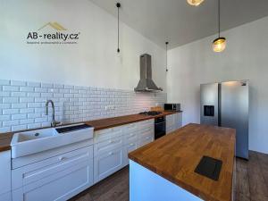 Pronájem bytu 3+1, Teplice, Ruská, 105 m2