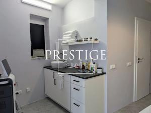 Pronájem obchodního prostoru, Praha - Dejvice, Kafkova, 72 m2