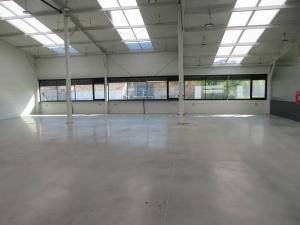 Pronájem skladu, Cvrčovice, 540 m2