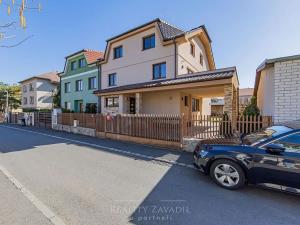 Prodej ordinace, Praha - Suchdol, Osvobození, 314 m2