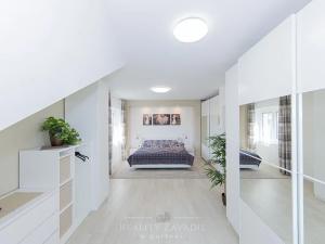 Prodej ordinace, Praha - Suchdol, Osvobození, 314 m2