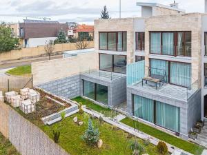 Prodej rodinného domu, Praha - Libuš, V Hrobech, 285 m2