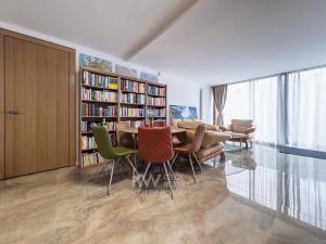 Prodej rodinného domu, Praha - Libuš, V Hrobech, 285 m2