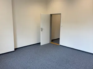 Pronájem kanceláře, Praha - Holešovice, Přístavní, 103 m2