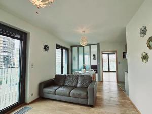 Pronájem bytu 2+kk, Praha - Žižkov, Olšanská, 66 m2