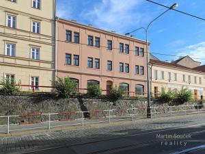 Pronájem kanceláře, Praha - Holešovice, U Výstaviště, 177 m2