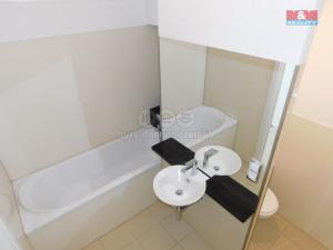 Pronájem bytu 1+1, Cheb, Dvořákova, 40 m2
