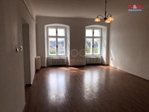 Pronájem bytu 2+1, Hranice - Hranice I-Město, Masarykovo náměstí, 66 m2