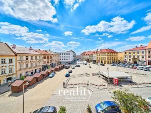 Pronájem kanceláře, Znojmo, Horní náměstí, 150 m2