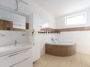 Prodej rodinného domu, Zlín - Louky, K Luhám, 277 m2