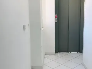 Prodej bytu 2+kk, Praha - Bubeneč, Jana Zajíce, 52 m2