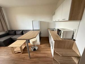 Pronájem bytu 2+kk, Brno, Chalabalova, 59 m2