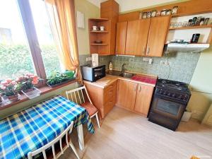 Pronájem bytu 1+1, Hradec Králové, Ječná, 36 m2