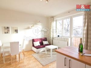 Pronájem bytu 2+kk, Praha - Vršovice, Jakutská, 46 m2
