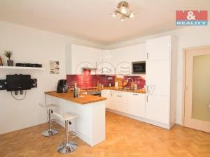 Pronájem bytu 2+kk, Praha - Vršovice, Jakutská, 46 m2