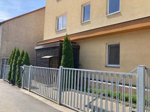 Pronájem bytu 2+kk, Benešov, Na Chmelnici, 47 m2