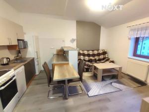 Pronájem bytu 2+kk, Mladé Buky, 40 m2