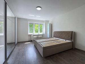 Pronájem bytu 3+1, Chomutov, Mostecká, 63 m2