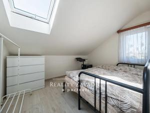 Prodej rodinného domu, Hovorčovice, Hlavní, 350 m2