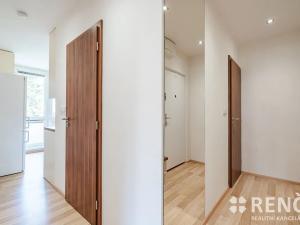 Pronájem bytu 2+1, Brno, Kubánská, 56 m2