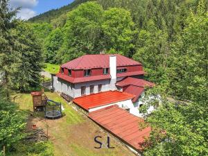 Prodej rodinného domu, Desná, Údolní, 467 m2