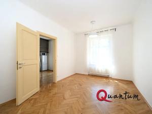 Pronájem bytu 2+kk, Praha - Vinohrady, Rejskova, 44 m2
