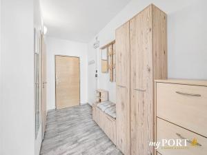 Pronájem bytu 2+kk, Plzeň, Bzenecká, 48 m2