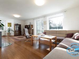Prodej rodinného domu, Raduň, 9. května, 220 m2