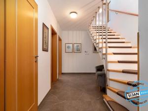 Prodej rodinného domu, Raduň, 9. května, 220 m2