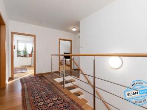 Prodej rodinného domu, Raduň, 9. května, 220 m2
