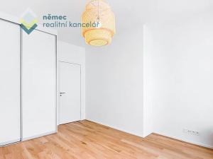 Pronájem bytu 2+kk, Praha - Holešovice, U průhonu, 48 m2