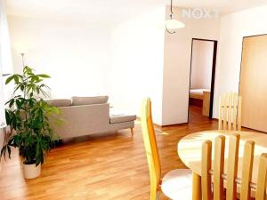 Pronájem bytu 2+kk, Varnsdorf, Kostelní, 47 m2