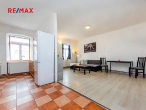 Prodej rodinného domu, Březnice, Lokšany, 250 m2