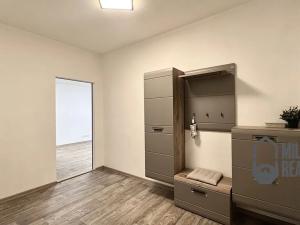 Pronájem bytu 1+1, Hrádek nad Nisou, Liberecká, 46 m2