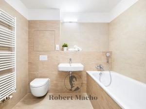 Pronájem bytu 2+kk, Praha - Modřany, Mezi vodami, 50 m2