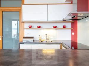 Pronájem bytu 1+kk, Praha - Prosek, Litoměřická, 52 m2