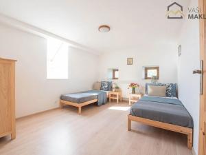 Prodej rodinného domu, Štipoklasy, 356 m2